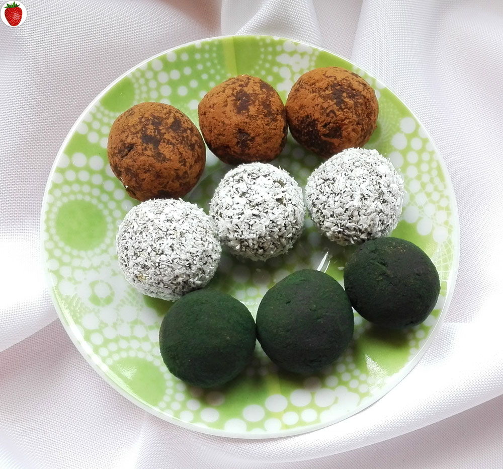 Spirulina and coconut chocolate truffles
