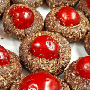 No-Bake Christmas Cherry Cookies