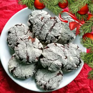 Delicious Vegan Crinkle Cookies
